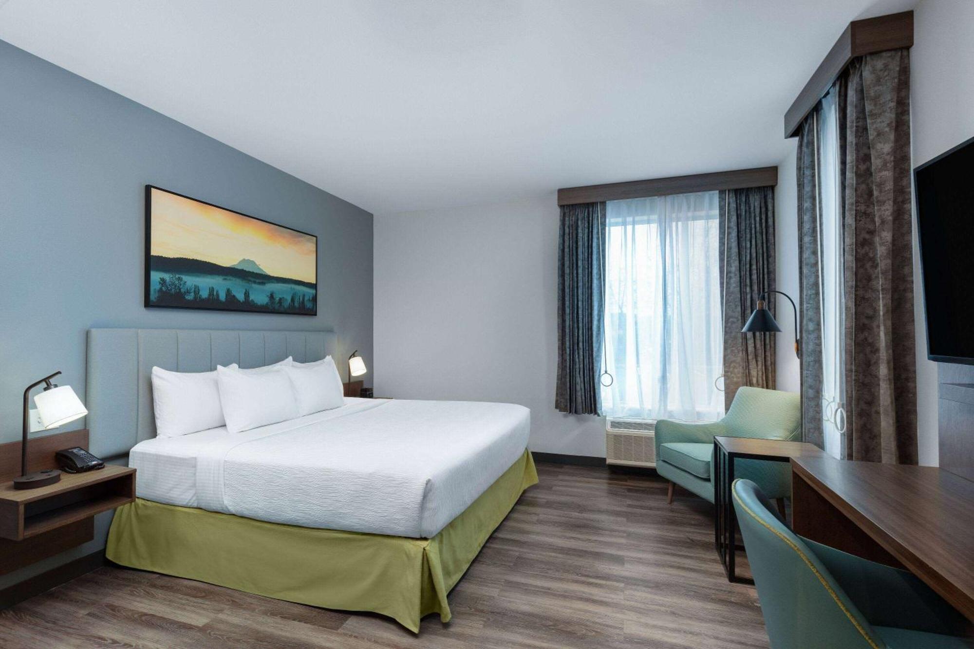 La Quinta Inn & Suites By Wyndham سنتراليا المظهر الخارجي الصورة